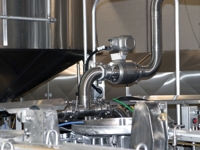 Promag H in hygienic design Promag H in a dairy plant