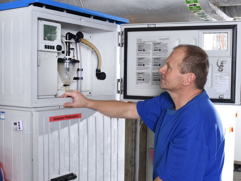 Fully-automated samplers in the Liquistation series Liquistation, fully-automated samplers for industrial wastewater