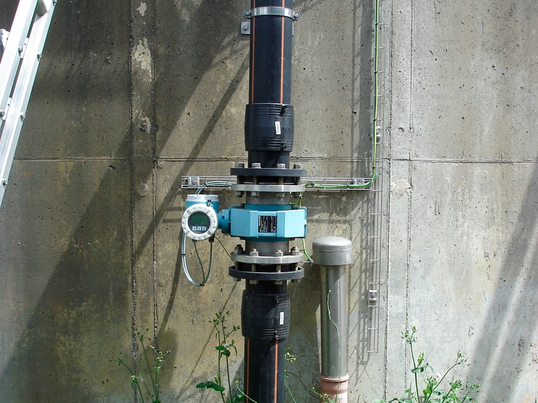 Promag for an accurate flow monitoring Accurate flow monitoring of wastewater using Promag