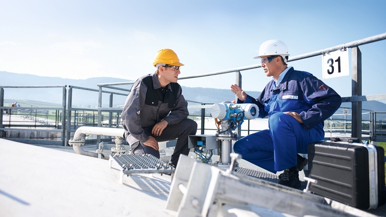 Tank gauging on chemical plant