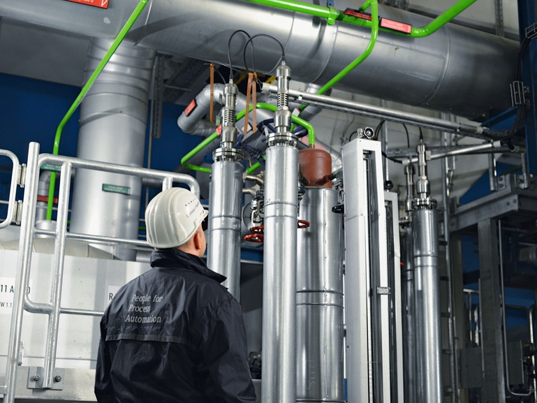 Save planning, procurement, mounting and maintenance costs Save planning, procurement, mounting and maintenance costs